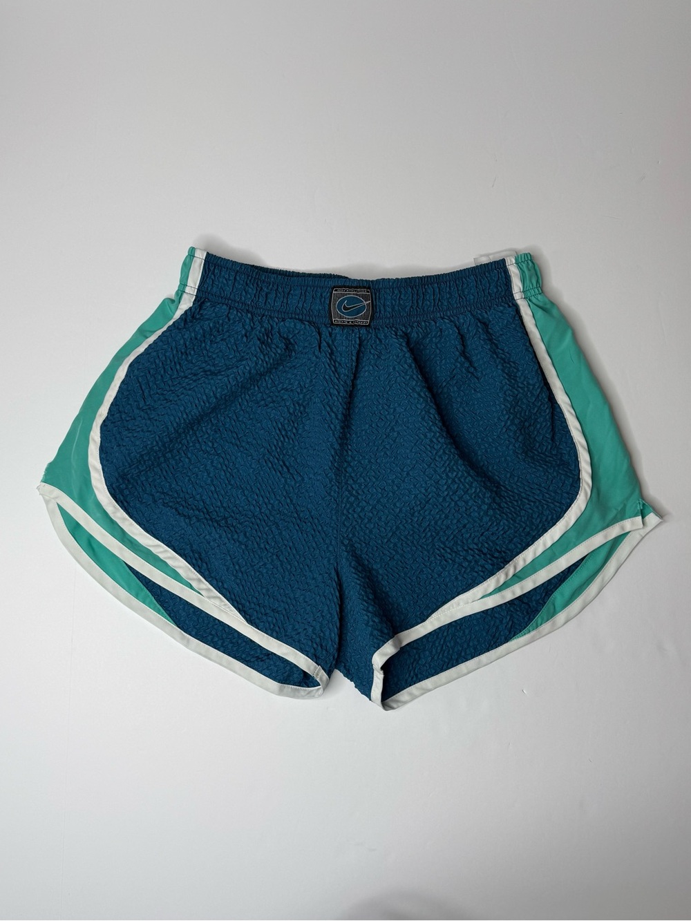 Nike Dri-FIT Tempo Textured Running Shorts Blue Green Women’s Medium
